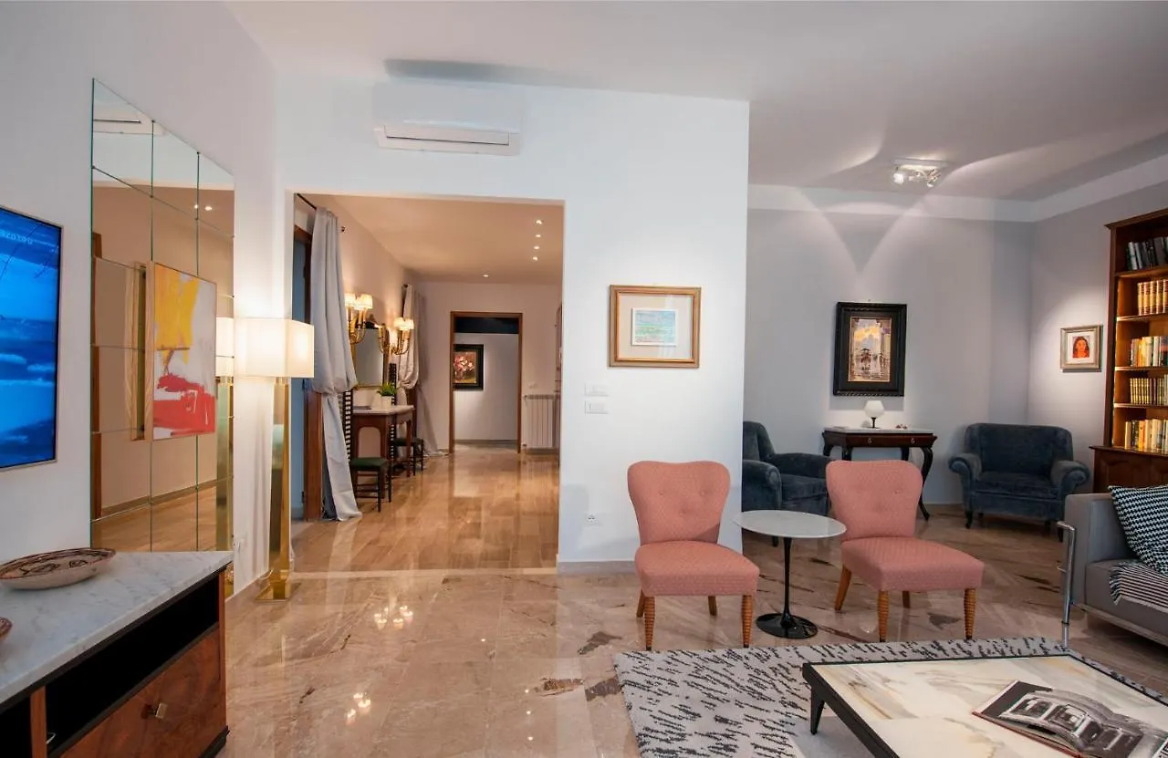 La Galerie Luxury Apartment By Mamo Firenze